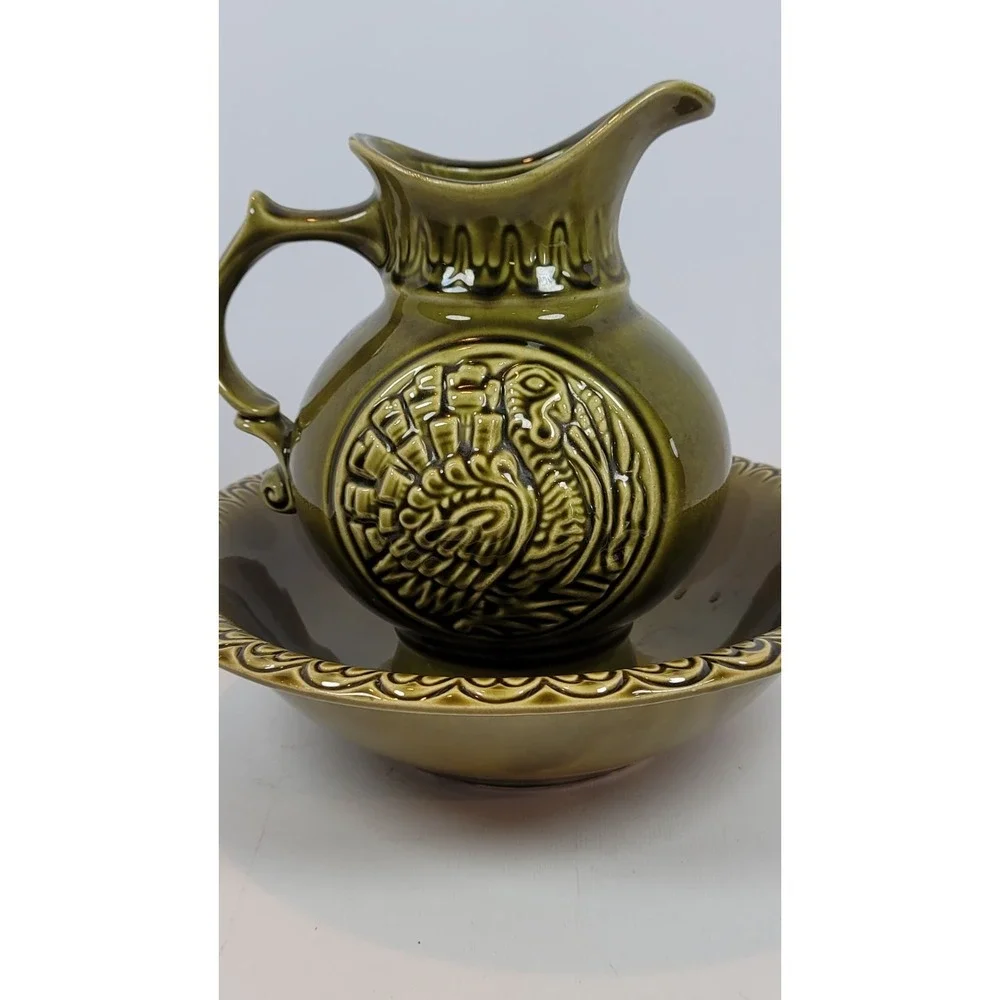 Vintage McCoy Pottery Thanksgiving TURKEY Wash Basin & Pitcher Olive‎ Green